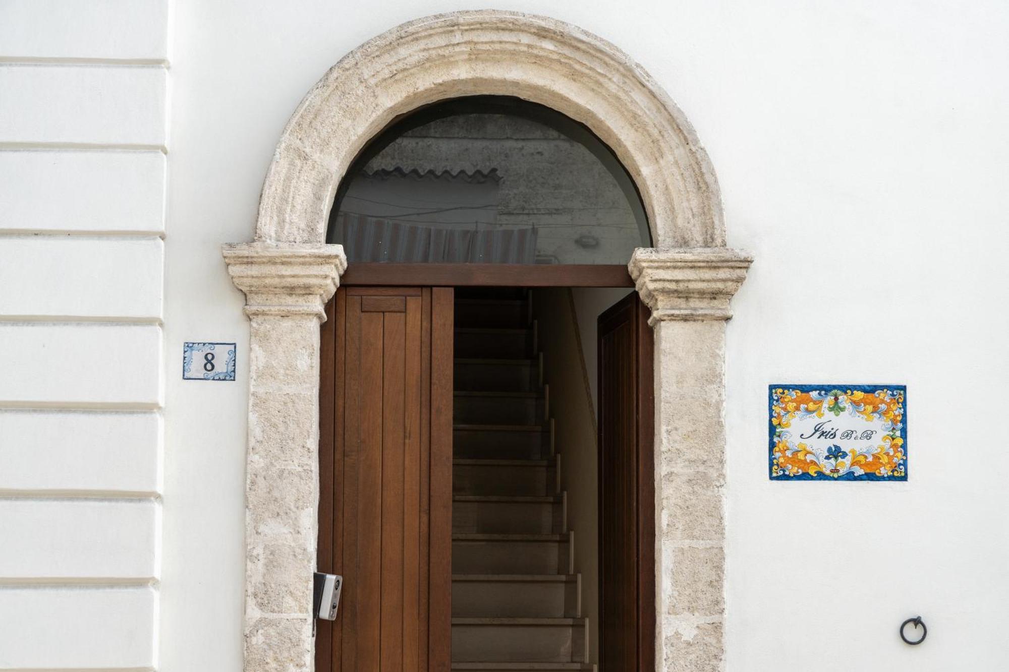 B&B Iris Laterza Exterior photo