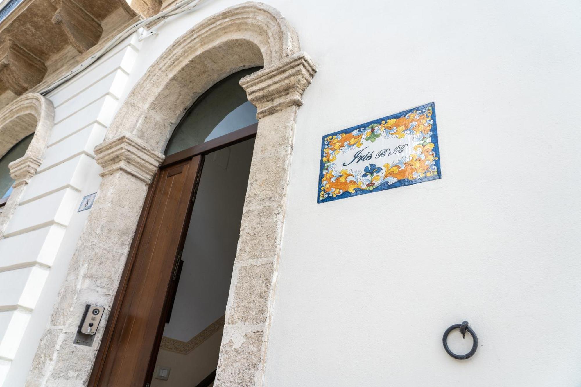 B&B Iris Laterza Exterior photo